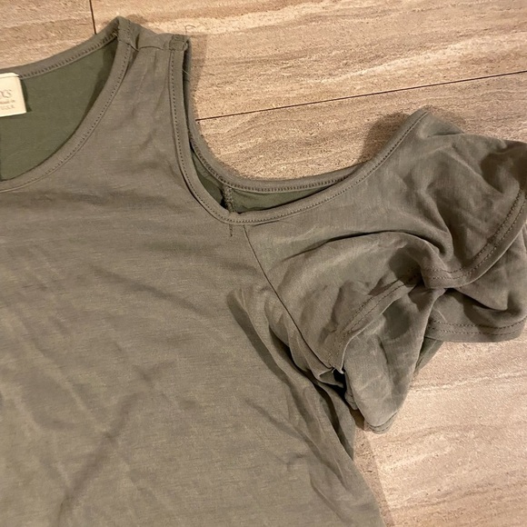 Alya Short Olive Army Green Dress SIze XSmall Cold Shoulder A-Line Dress Ruffle - Picture 3 of 5